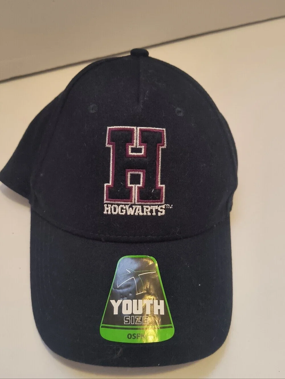 NWT Harry Potter Hogwarts Youth Embroidered Hat Cap